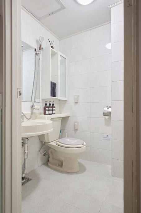 Sensibility House Apartment *